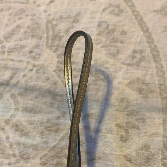 Coach Raspberry Wristlet Pouch Pink Silver Optic Lurex - Picture 6 of 10